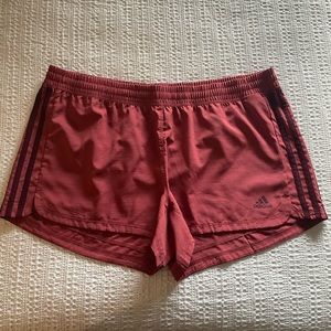Adidas Women’s Burgundy Red Shorts - XL